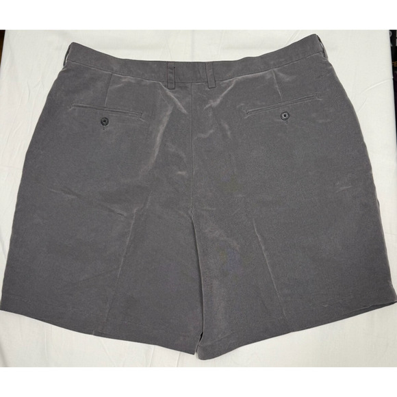 Claiborne‎ Men’s Dark Gray Shorts Size W40 Pleated Front W/ Pockets - Picture 5 of 6